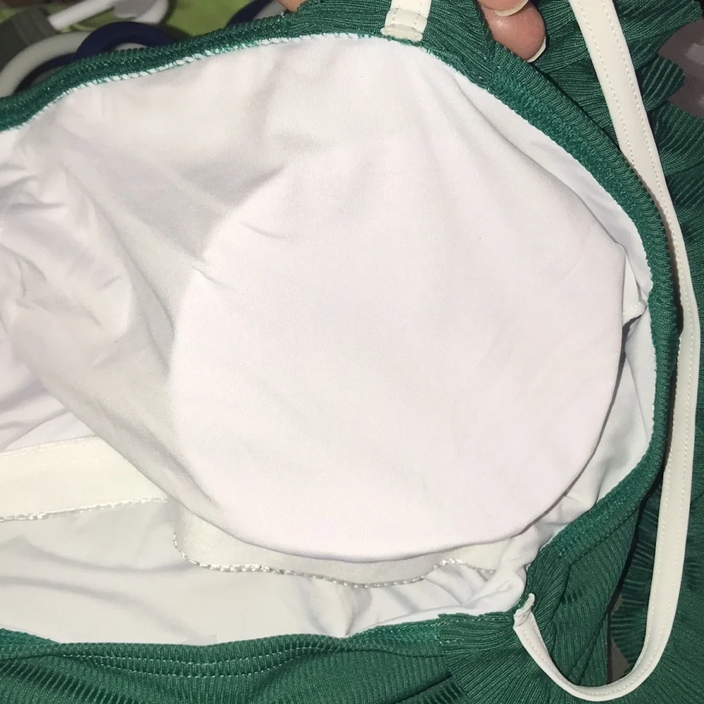 NWT Women’s Avanova Swimsuit - Picture 5 of 8